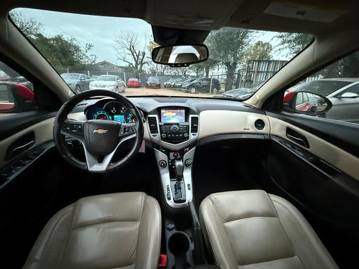 2015 Chevrolet Cruze 2LT