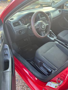 2014 Volkswagen Jetta Auto SE