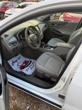 2017 Chevrolet Malibu 1LS