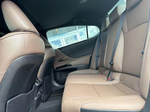 White Pearl 2023 Lexus ES 350 350