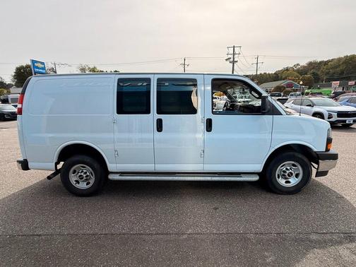 2023 GMC Savana 2500 Work Van