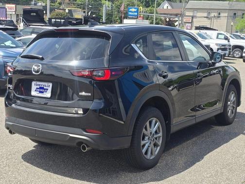 2022 Mazda CX-5 2.5 S Preferred Package