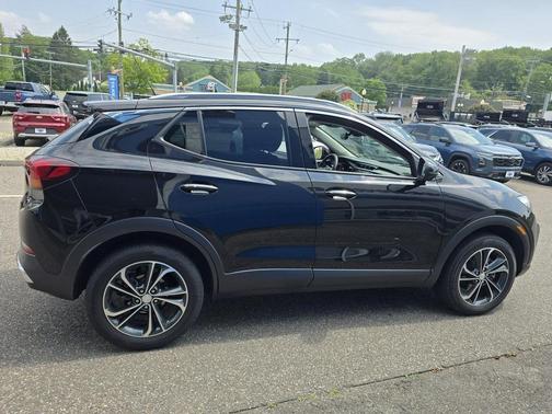 2023 Buick Encore GX Essence