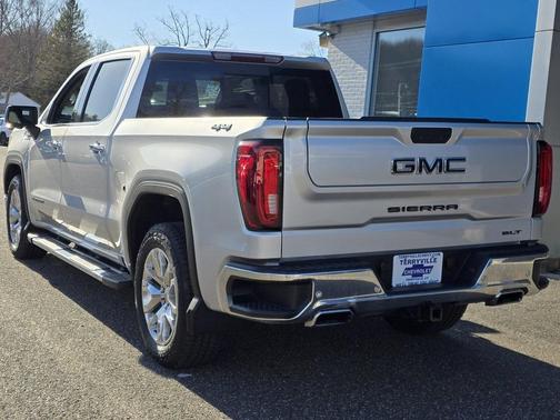 2022 GMC Sierra 1500 Limited SLT