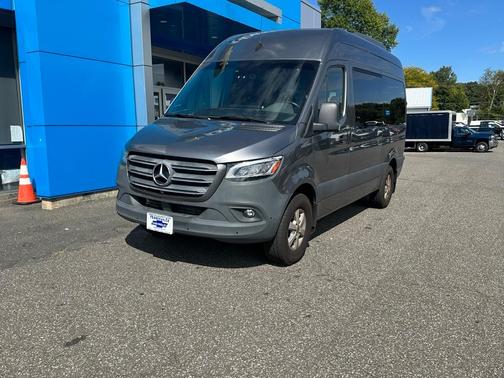 2023 Mercedes-Benz Sprinter 2500 144 WB Standard Roof Passenger