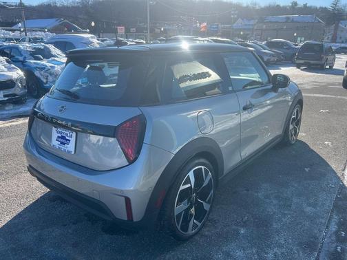 2025 MINI Hardtop SIGNATURE PLUS