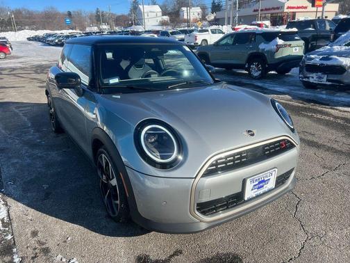 2025 MINI Hardtop SIGNATURE PLUS