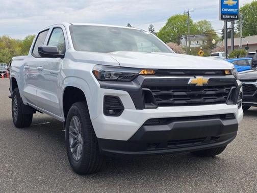 2025 Chevrolet Colorado LT