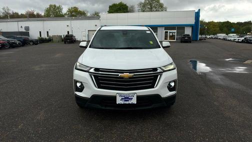 Summit White 2023 Chevrolet Traverse LT Cloth