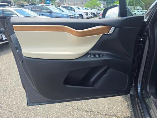 2020 Tesla Model X Long Range