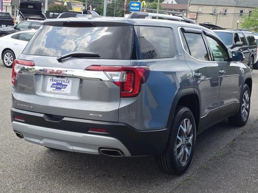 2020 GMC Acadia SLT