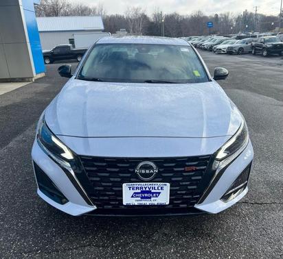 2024 Nissan Altima 2.0 SR