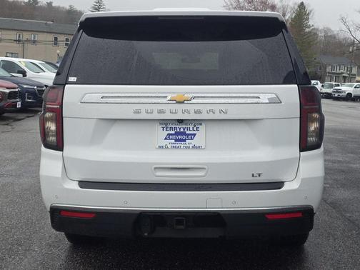 2022 Chevrolet Suburban LT