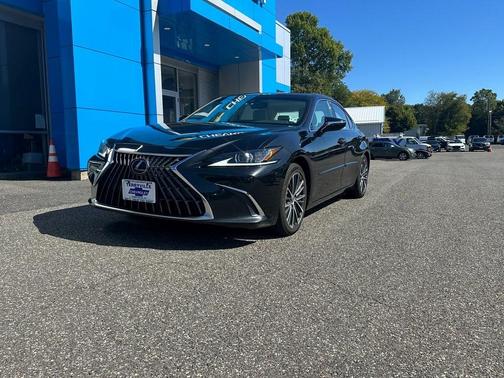 2022 Lexus ES 350 Base