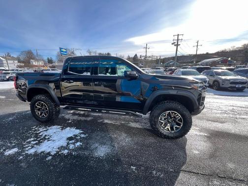 2025 Chevrolet Colorado ZR2