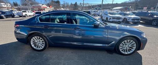 2023 BMW 530 i xDrive