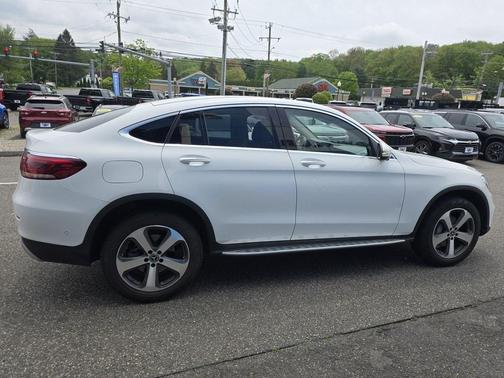 2021 Mercedes-Benz GLC 300 4MATIC Coupe