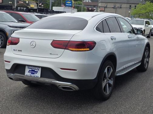 2021 Mercedes-Benz GLC 300 4MATIC Coupe