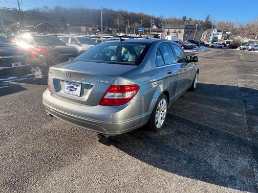 2009 Mercedes-Benz C-Class 