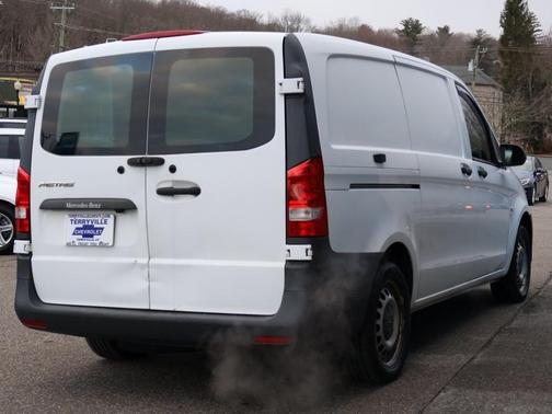 2018 Mercedes-Benz Metris Base