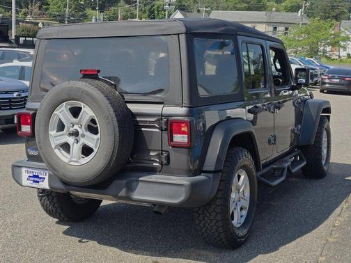 2020 Jeep Wrangler Unlimited Sport