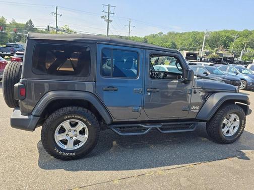 2020 Jeep Wrangler Unlimited Sport