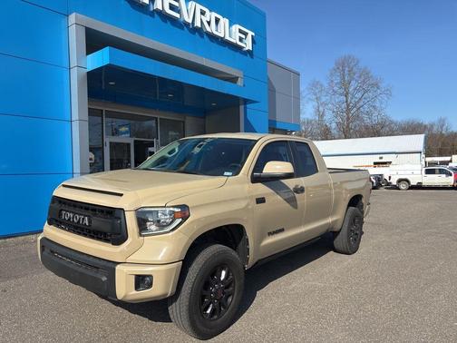 2016 Toyota Tundra SR