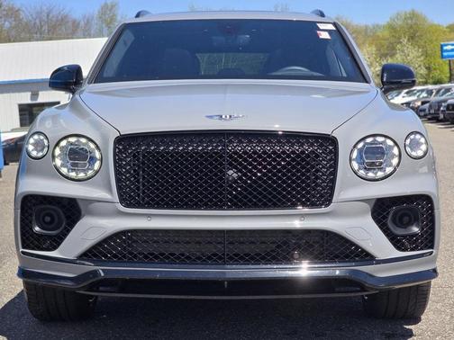 2023 Bentley Bentayga V8