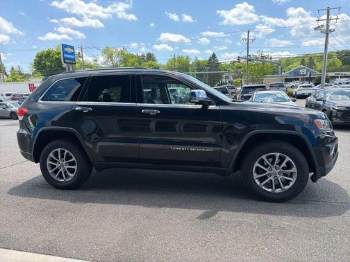 Brilliant Black Crystal Pearlcoat 2015 Jeep Grand Cherokee Limited