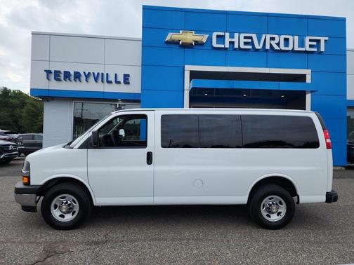 2023 Chevrolet Express 3500 LS