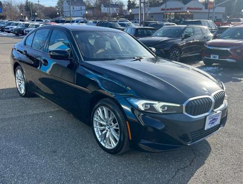 2023 BMW 330 i xDrive