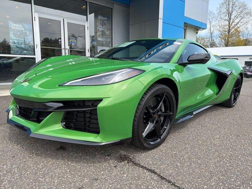 Green Metallic 2026 Chevrolet Corvette E-Ray