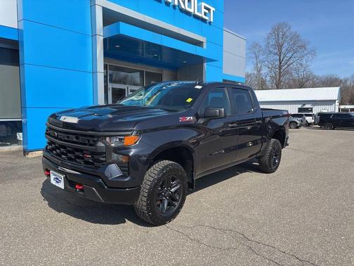 2024 Chevrolet Silverado 1500 Custom Trail Boss