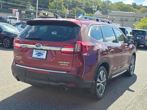 2019 Subaru Ascent Limited 8-Passenger