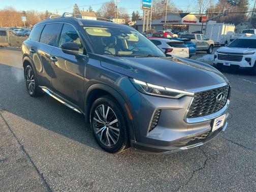 2022 INFINITI QX60 SENSORY