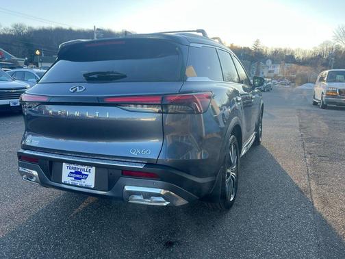 2022 INFINITI QX60 SENSORY