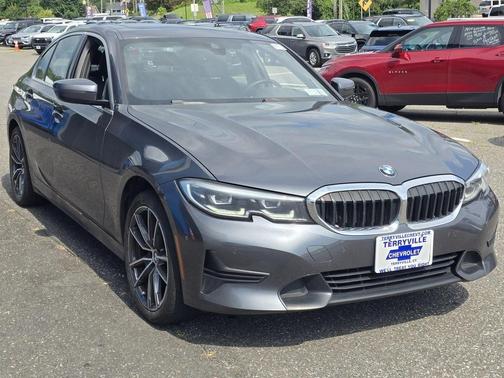 2021 BMW 330 i xDrive