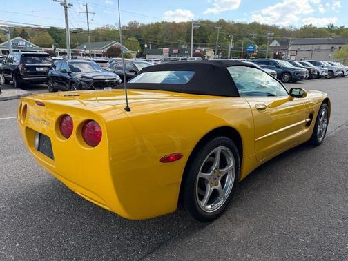 Millennium Yellow 2001 Chevrolet Corvette
