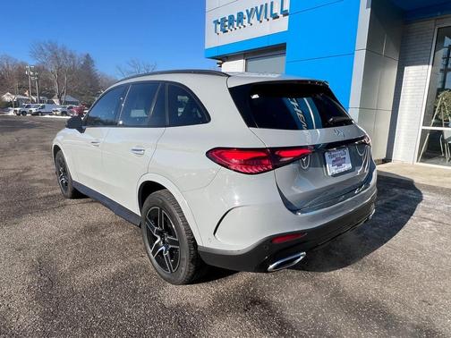 2026 Mercedes-Benz GLC 300 Base