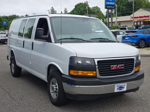 2023 GMC Savana 2500 Work Van