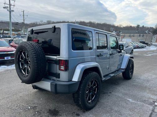 2014 Jeep Wrangler Unlimited Sahara