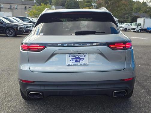 2022 Porsche Cayenne