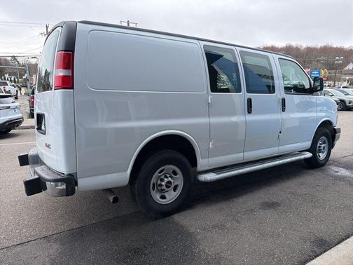 2024 GMC Savana 2500 Work Van