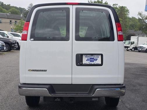 2025 Chevrolet Express 3500 Work Van
