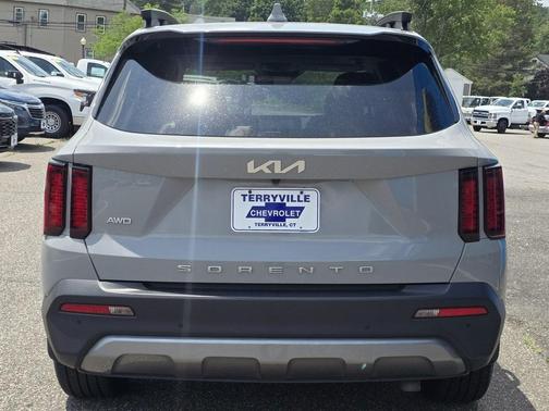 2022 Kia Sorento X-Line EX