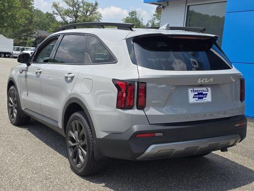2022 Kia Sorento X-Line EX