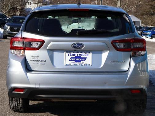 2022 Subaru Impreza Base