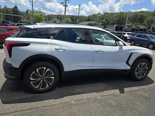 2025 Chevrolet Blazer EV LT