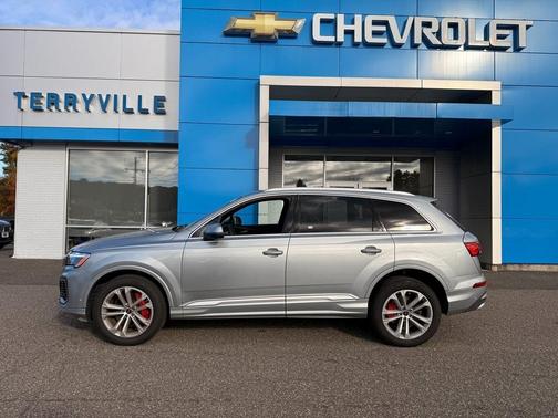 2025 Audi Q7 55 Premium Plus