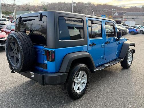 2016 Jeep Wrangler Unlimited Sport